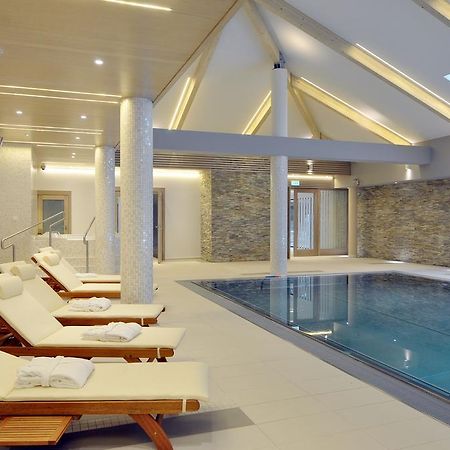 Columna Medica Hotel Łask Kültér fotó