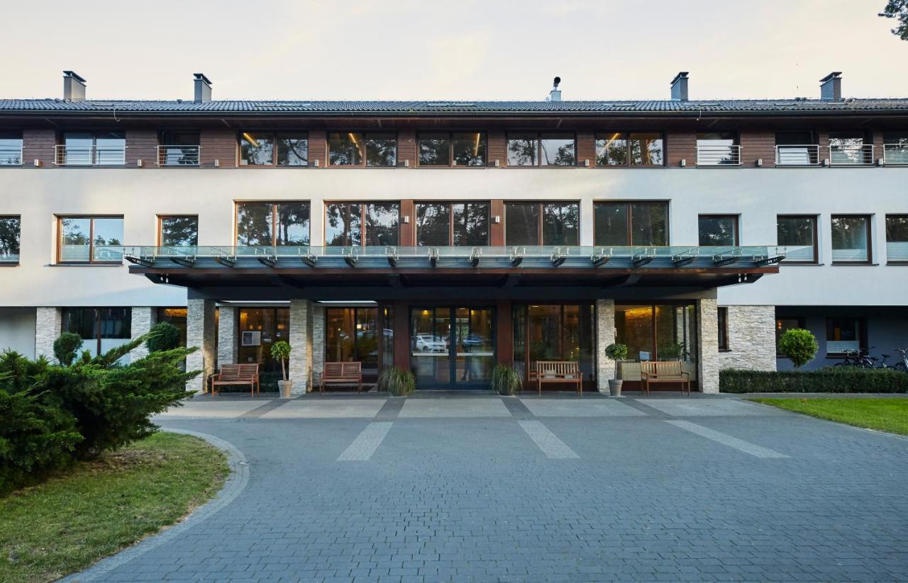 Columna Medica Hotel Łask Kültér fotó
