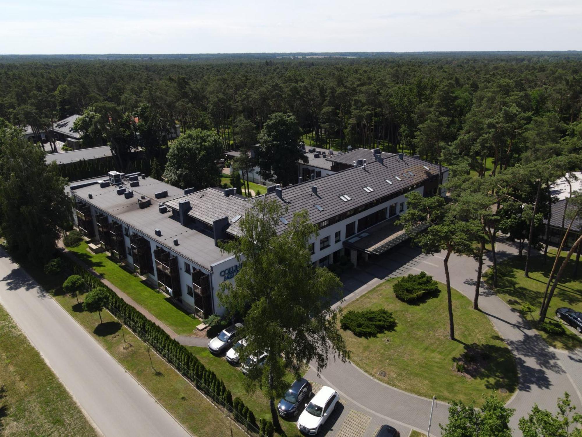 Columna Medica Hotel Łask Kültér fotó