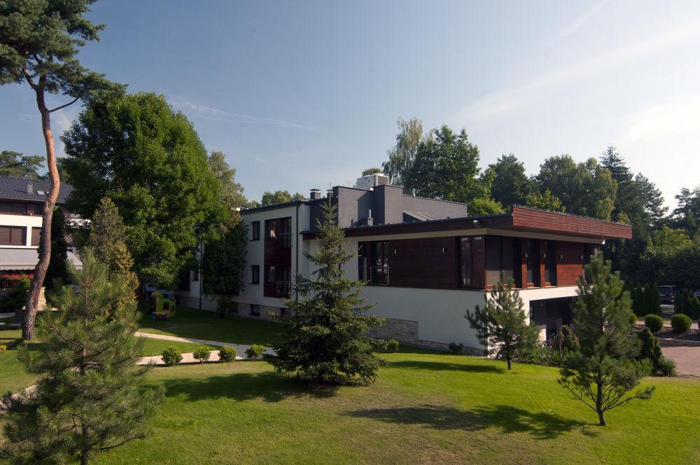 Columna Medica Hotel Łask Kültér fotó
