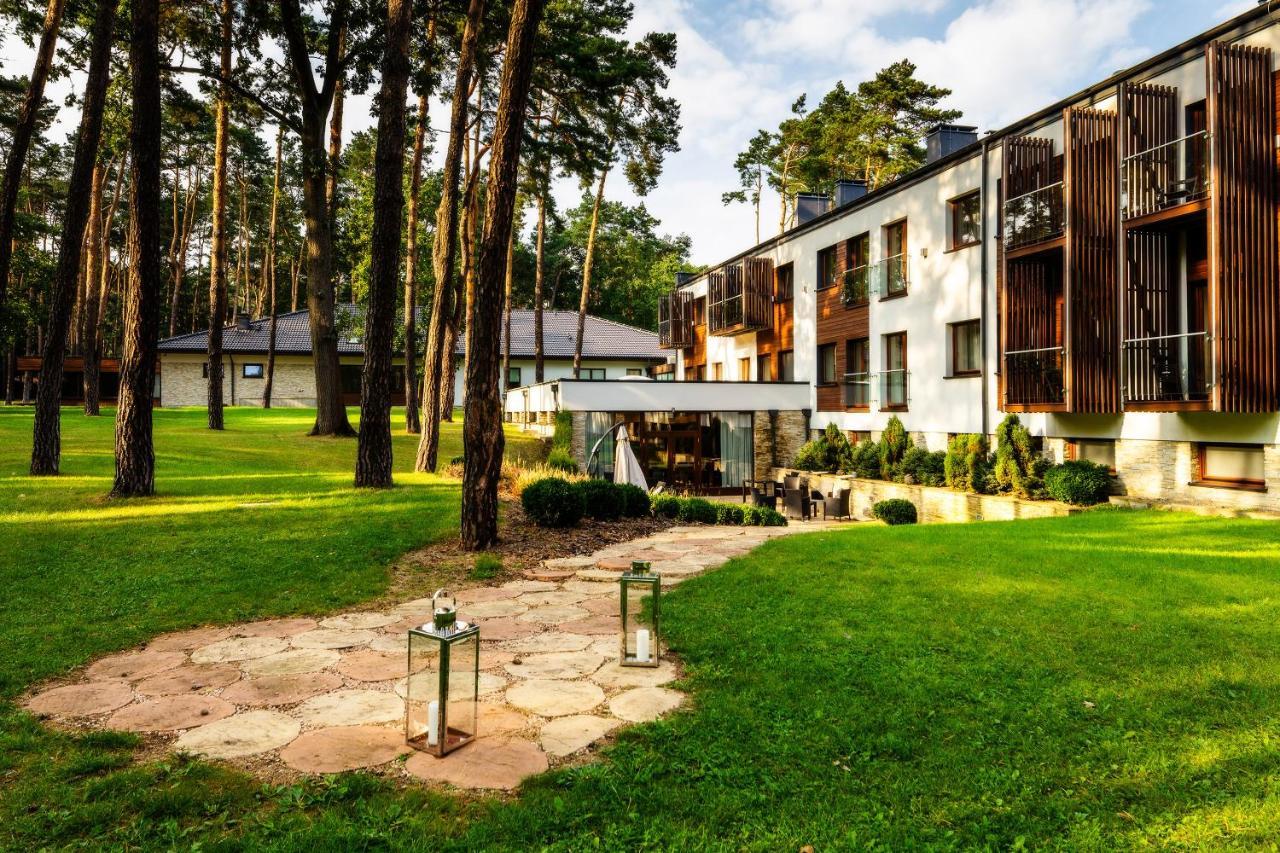 Columna Medica Hotel Łask Kültér fotó