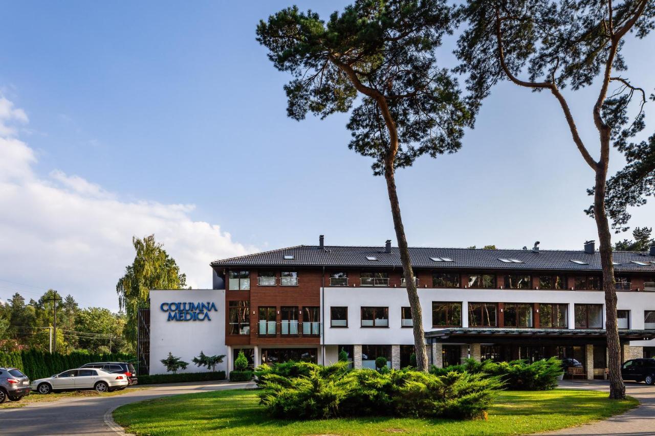 Columna Medica Hotel Łask Kültér fotó