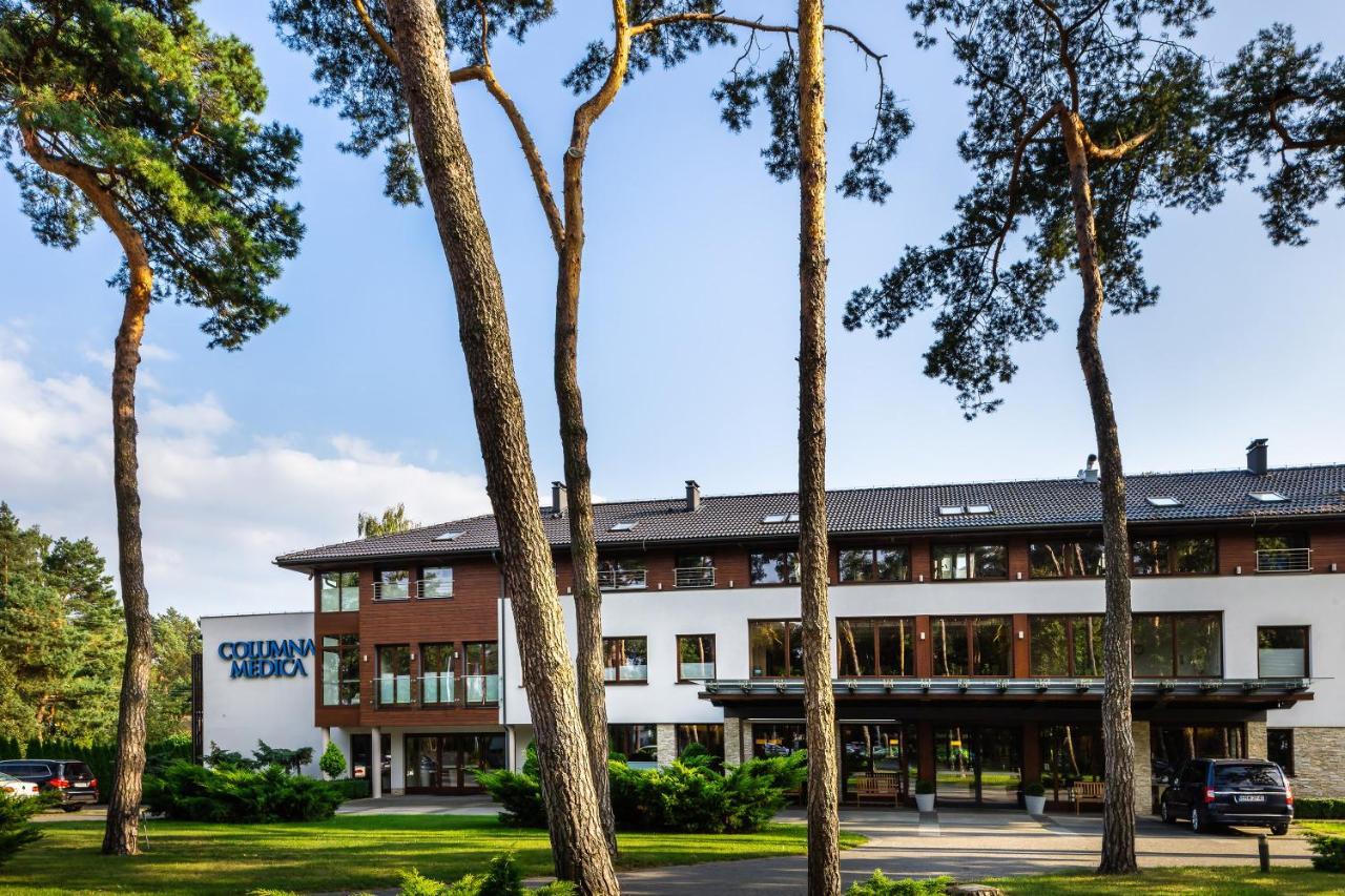 Columna Medica Hotel Łask Kültér fotó